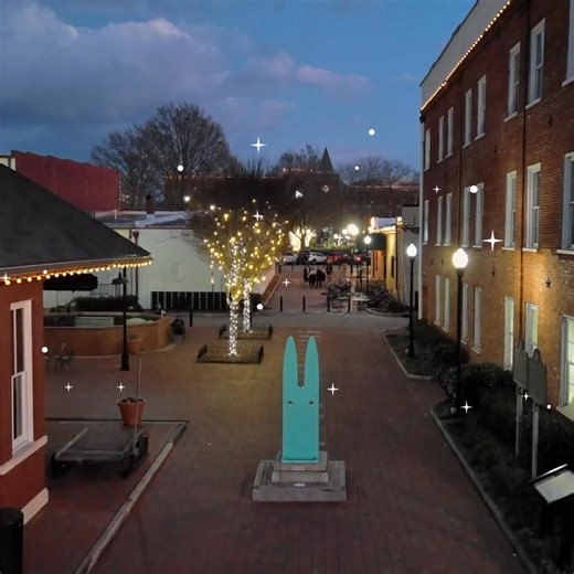 Marietta is Perfectly Positioned for Holiday Moments From festive lights to time spent together on the Square, the holiday season in Marietta is about creating memories that bring our community together. | City of Marietta, Ga., Government