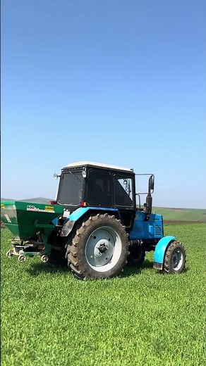 Belarus 89 Tractor with Fertilizer Spreader – Field Work in Action!
