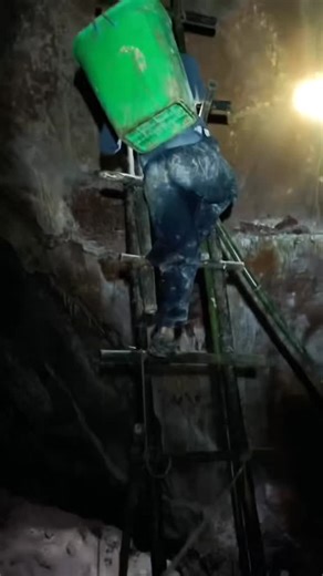 Ella no.1 | This is the process of mining calcite radish shreds from high places in the cave.Just a simple wooden ladder made by themselves. Every... | Instagram