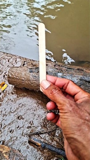 insert the cream IC stick into the water pipe #trendingshorts