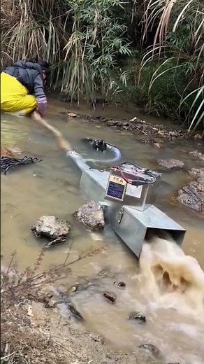 Sand Gold Separation Technique #MineralProcessing #GoldMiningTech #Extraction