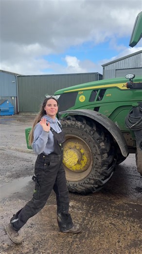 It’s been a full‑on week here — spring planting has finally kicked off, which means longer days out in the fields. I’ve been fertilising the crops with our low‑impact product, jumping between cultivating and maintaining the drill. Somewhere in the middle of all that, I managed to squeeze in a visit to Compton Pre‑School with the tractor. A whole classroom of excited little faces asking big questions about farming and where their food comes from… honestly, watching their eyes light up when they s