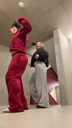 Tic Taa Dance Challenge: Join the Fun!