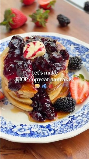 IHOP Copycat Pancakes 🥞