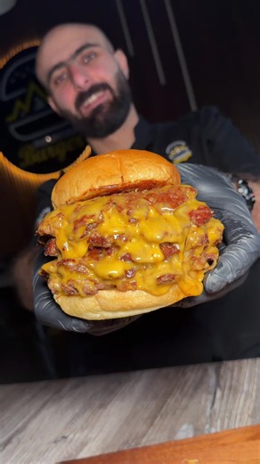 cheeseburgers made with extra love! 💛🍔 📍969-3, Upper Ottawa St, Hamilton 📍3051 Walkers line, Burlington #burger #burgergram #burgerlover #cheeselover #cheeseburger
