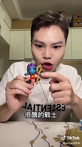 Interactive Blue Octopus Toy Demonstration in Kitchen