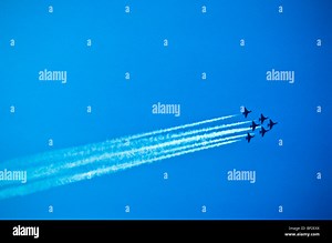 Blue Angel Navy jets formation over airshow Contrail, vapor trail Stock Photo - Alamy