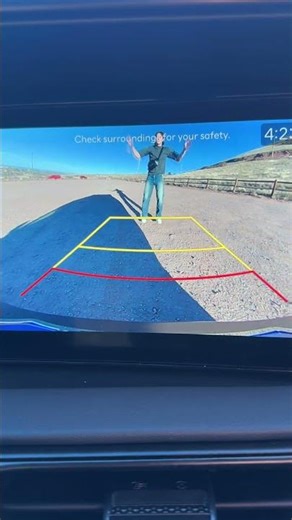 From backup cams to bird’s-eye views — Hyundai’s camera tech sees everything. 👀