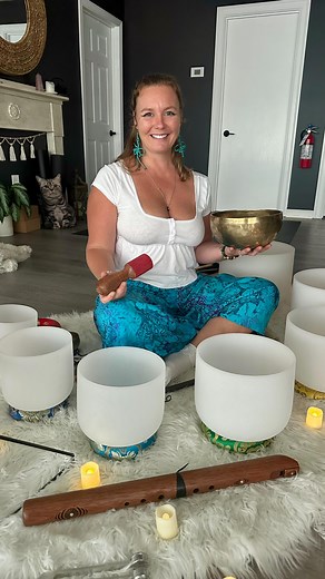 🌕 High Vibrational Sound Bath with Tatiana Tremblay 🕯️ Thursday, November 6th | 6:15–7:45pm at Ritual Roots Yoga If you’ve never experienced a sound bath before — imagine being completely surrounded by waves of soothing sound that seem to reach every part of you. Crystal bowls, gong, chimes, shruti box, drum, and ethereal vocals weave together to create an atmosphere that’s both grounding and otherworldly. All you do is lie back, get comfortable, and receive. There’s no movement, no effort — j