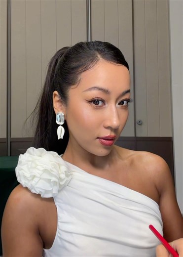 Momoko’s Makeup Breakdown👸🏾