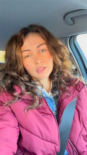 Hello😍 azi va iau cu mine. Cum arată ziua de miercuri la mine? | Bledea Iulia Nutrifitup