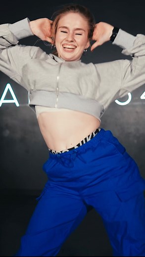 sis gotta give us a warning before she goes crazy like thissss 16 Beginner Hip Hop Choreo By: @chmira_ CLASS TONIGHT 7:00 pm - 16 Beginner Hip Hop Song: ‘Swalla’ by Jason Derulo, Nicki Minaj, & Ty Dollar $ign Register Online or on our App to Reserve Your Spot! #AREA54 #nashville #hiphop #dance | AREA 54