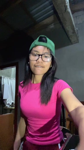 Shane (@watanicegirl)’s videos with Chinito - Yeng Constantino