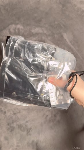 Unboxing my NEW PVC Corset from Vawn & Boon✨🖤 #PVC #unboxing #haul #unbox #corset #shiny #fyp