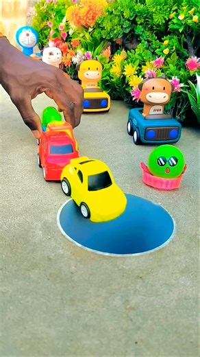 car pushing pink yellow blue redcar and cow in pit-67🤩#jcb #jcbjcb #jcbtoy #jcbvideo #vairal 🕳️🚒