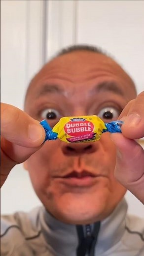 ASMR AMERICA'S ORIGINAL DUBBLE BUBBLE GUM GRAPE FLAVOR AND EATING SOUNDS