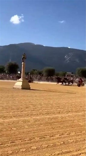 Greek Olympic Games - Chariot Race - 680 BC