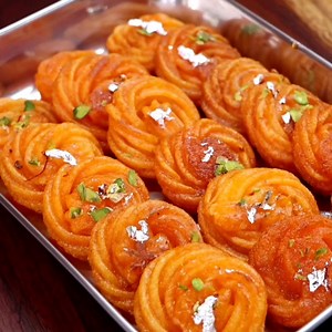 144K views · 450 reactions | trick to make paneer jalebi at home | Madhuris Kitchen recipes | Facebook