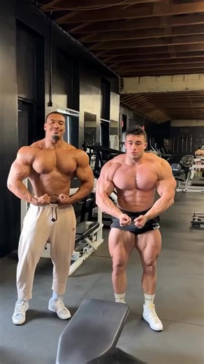 This 21-Year-Old is As Big As Larry Wheels At just 21 years old, Ethan Cole was already a force to be reckoned with. Standing at 6'3" and weighing a solid 350 pounds, he had the physique of a professional bodybuilder, and when people saw him for the first time, the first thought that came to their mind was: Larry Wheels. Ethan had been passionate about lifting weights since he was a teenager, but his dedication to the craft was what made him stand out. His journey to this incredible size wasn’t 