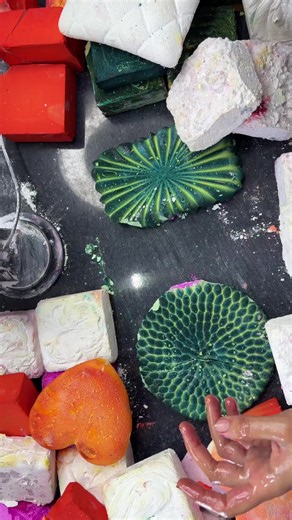ASMR chalk crushing bestofchalk07