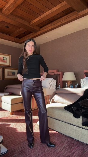 Low Rise Leather Pants – A Fashion Essential