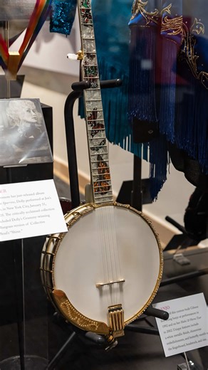 @Dolly Parton used this custom-built, butterfly-adorned banjo at performances in 1992, on her Halos & Horns Tour in 2002, and on her Pure and Simple Tour in 2016. The Museum exhibition