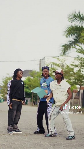 Understanding the Impact of Clout Chasing Online