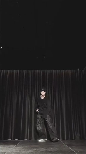 Lets goo Jungkook💖😍💜✨#bts #jeonjungkook #goldenmaknae #nowordsneeded❤️ best version of the trend...