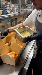 A heartfelt merci to our incredible community for your generosity and support. ❤️‍🩹 Thanks to you, we’ve just delivered meals to our brave firefighters. But the effort doesn’t stop here—there are still firefighters, first responders, and victims in need of our help. If you’re able, please visit the link below to donate for our next delivery. Together, we can make an even greater impact. Merci beaucoup! 🫶🏽 https://venmo.com/u/dav-lepetitparis | Le Petit Paris - L.A.