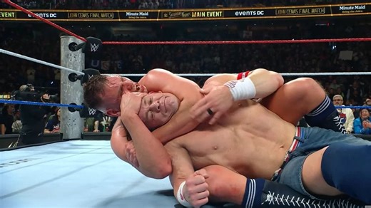 4 Times a WWE legend was retired by a modern-day star