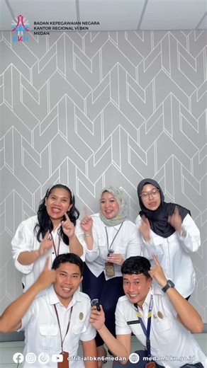 Kantor Regional VI BKN Medan on Instagram: "#sobatbkn Sudah tahu 8 kebijakan BKN yang pro ASN? Bukan sekadar kebijakan. 8 langkah BKN untuk melindungi karier ASN, memperkuat kompetensi, dan memastikan sistem merit berjalan adil & transparan. Yuk, simak sampai akhir🇲🇨"