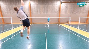 Learn to do a badminton jump smash like Viktor Axelsen and many other players like Lee Zii Jia and Chou Tien-chen. This tutorial is very detailed with focus on the badminton jump smash footwork using the china jump technique, and also a look at how to use the stick smash while jumping. If you want more badminton training content like Training Programs, Tactical Lessons, Exercises, Mental Courses, Kids Academy, Physical, Tutorials, Articles, TV Podcasts, you can join Badminton Famly right here: h