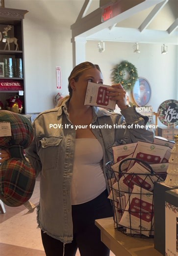 Hoping this sends me into labor😂☃️ #christmas #christmasdecorating #couples #holidays #tistheseason