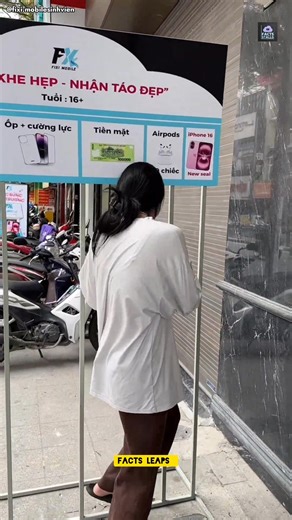 The iPhone Challenge, No One Expected😨 . . . . . . #iphone #iphonelovers #facts | Facts Stalls