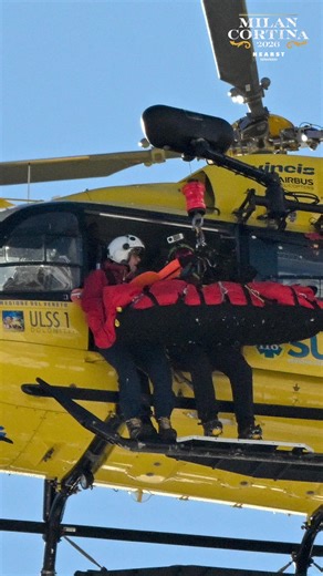A bittersweet start to Day 2 of the Milan Cortina Olympics for Team USA — while Breezy Johnson raced to gold in the women’s downhill, Lindsey Vonn had to be airlifted from the slopes after suffering a heartbreaking crash. http://www.koat.com/article/lindsey-vonn-crashes-olympic-downhill/70278560 | KOAT