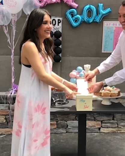 3.9M views · 4.1K reactions | The best gender reveal you've ever seen! ❤️ | MetDaan DIY | Facebook