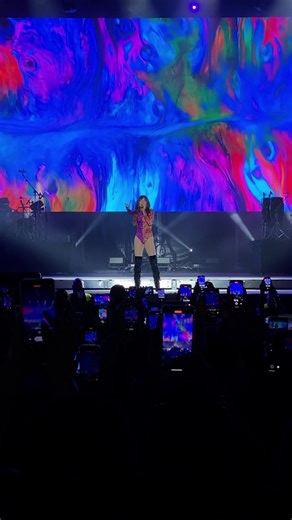 Anitta - Envolver Live | Show Mares Vivas