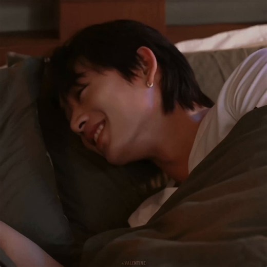 I want RomeMok to know how good “it” can be just like ThamePo and DeanMoth. The level of yearning of this couple will end of us… no more 7 days of crying, we need 7 days a week, every hour, every minute, every second.