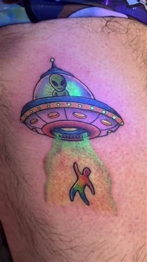 Destiny Allen Tattoos (@destinyallentattoos)’s videos with Neon Dark - Nigh22