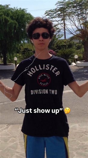 Peter Christian on Instagram: "Here’s the 5 step blueprint to massively level up your physique within the next year: 1) Track. You need to track your workouts and nutrition - if you don’t then you’re wasting time / not optimising the time you have to get your goal. 2) Patience - this is big because nowadays people want stuff quick. Sure you get results fast, but objectively speaking you aren’t going to have your goal physique in a few months. The thing is you’ll see progress during that time it’