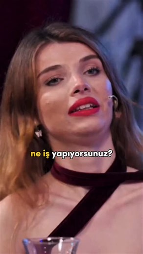 Kaos Show on Instagram: "‎Yalan onu bırakmıyor👀😀 ‎ ‎ ‎ ‎O çok özlediğiniz Kaos kaldığı yerden… hatta biraz da üstüne koyarak geri döndü! 🤯 ‎Bu bölümde; Kaos ekranlarınızdan eksik olmayacak! ‎Kadıköy Boğası ile Medeniyeti yeniden tanımlıyoruz 😂 Konuklar Altın Çocuk Ahmet, Yalancı Namı Diğer Bilocan baba, 4380 Dayı, Ataberk Doğan, Kenan komutan vs daha fazlası. ‎Tüm kaotik konuklarımızla eğlence dolu bir bölüm sizlerle! ‎Üstelik tam 500 kişilik seyircimizle beraber! 🔥 ‎ ‎Hazırsanız yeni sezon