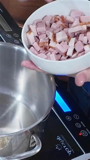 Browning Ham First = BIG Flavor in This Creamy Soup 🔥🥓