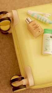 Hand luggage travel essentials ☀️ https://www.instagram.com/primark/ | Primark