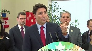 A heckler asking about carbon pricing called Prime Minister Justin Trudeau a "scumbag" at a Winnipeg news conference Wednesday. Trudeau ended the event by answering the the question but the heckler had already been removed from the room by the RCMP. Read more here: http://www.cbc.ca/1.4045588 | CBC Politics