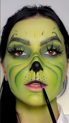 Episode 2/8, Christmas Gone Wrong: Grinch ✨ FAKE ALL⚠️ #thegrinch #christmasmakeup