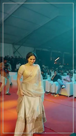Kayadu Lohar Stunning Entry at I Am Game Pre Release Event | E6 TV