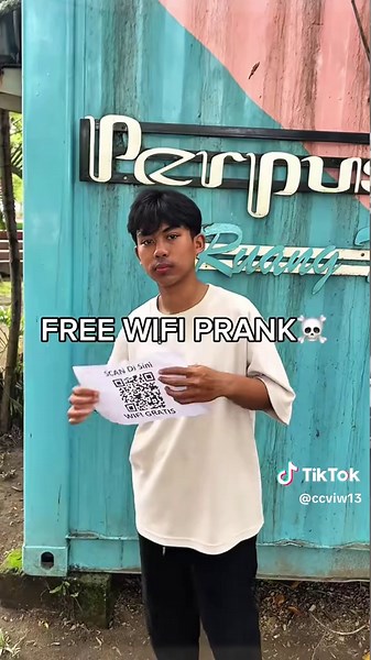 Free Wi-Fi Prank Video