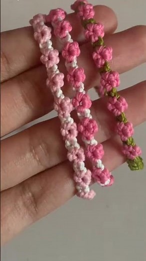 Easy flower friendship bracelet tutorial #bracelet #tutorial