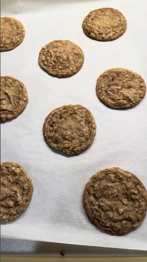 Oatmeal Cream Pies