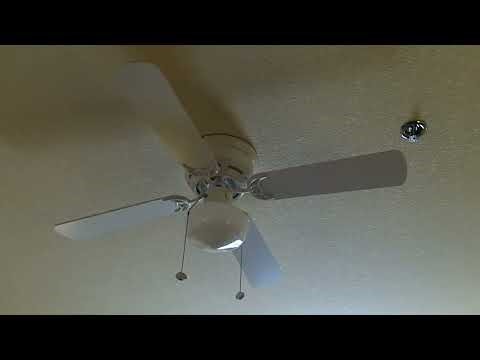 42" Harbor Breeze Armitage Ceiling Fan in a Hotel Room (2012)